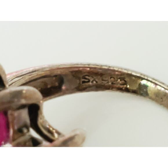 Vintage Sterling Silver Sunflower Ruby and Marcasite Ring - Picture 6 of 7